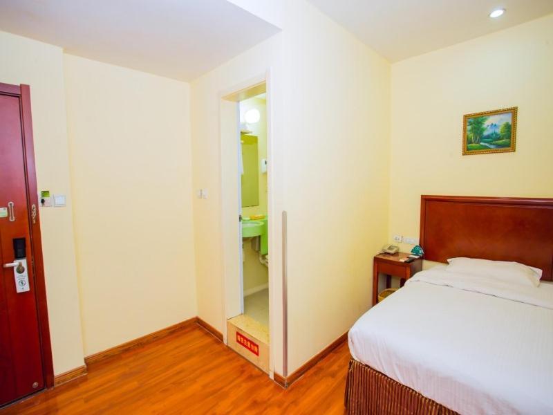 Greentree Inn Shandong Weifang Wanda Plaza Yuhe Road Express Hotel Екстер'єр фото